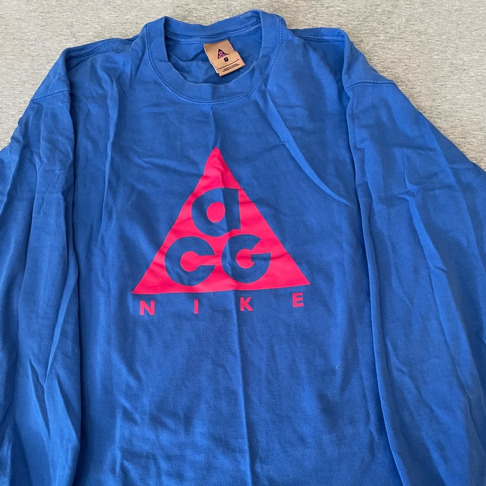 Long sleeve acg